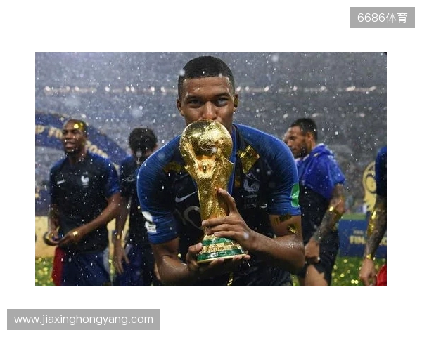 懂球帝2025年10月足坛MVP:姆巴佩蝉联! 懂球帝2025年10月足坛MVP:姆巴佩蝉联!